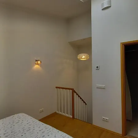 Lutsu 12 - Self Check-in Apartment *